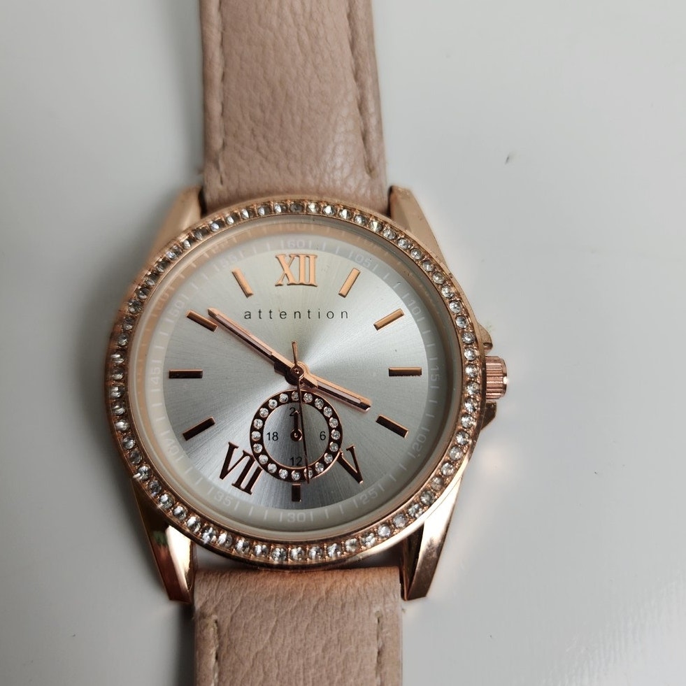Attention Brand Ladies Round Rose Gold Colored W/ Rhinestones Wristwatch